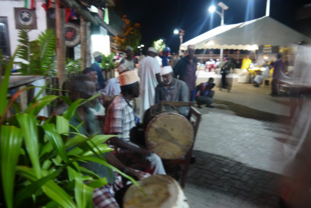 Lamu-Lamu sunset-Kenyan coast-Lamu-Lamu beaches-Kenyan to food blog-Kenya top lifestyle blog-Top lifestyle blog-Top african food blog - African Kaya